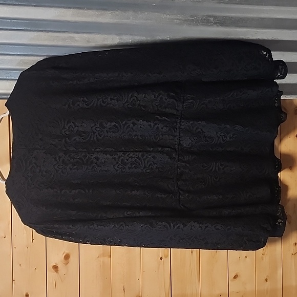 New Lane Bryant Black Laced Lined Top Size 26/28 - Picture 7 of 7